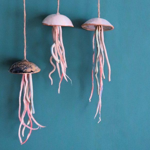 Jellyfish hanger